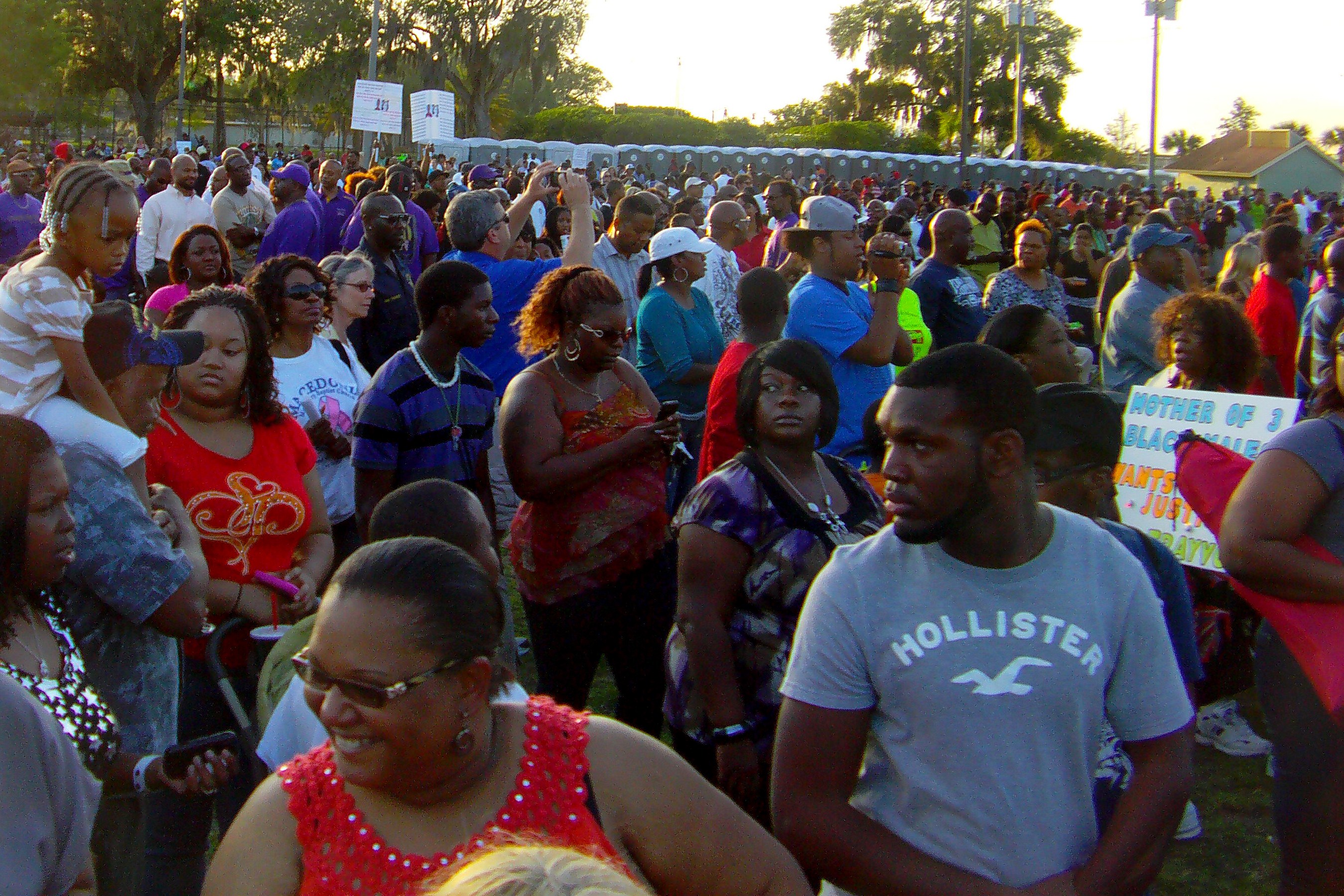 Sanford, Florida: The Rally For Trayvon Martin | The DJ Stone Crazy Spot2698 x 1799
